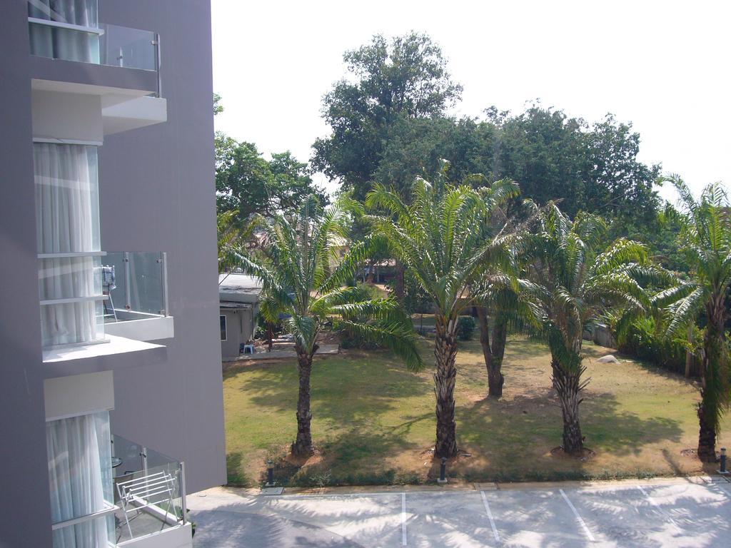 Chic Condominium Unit A303, A306, A307, A308, A406 Karon Екстер'єр фото