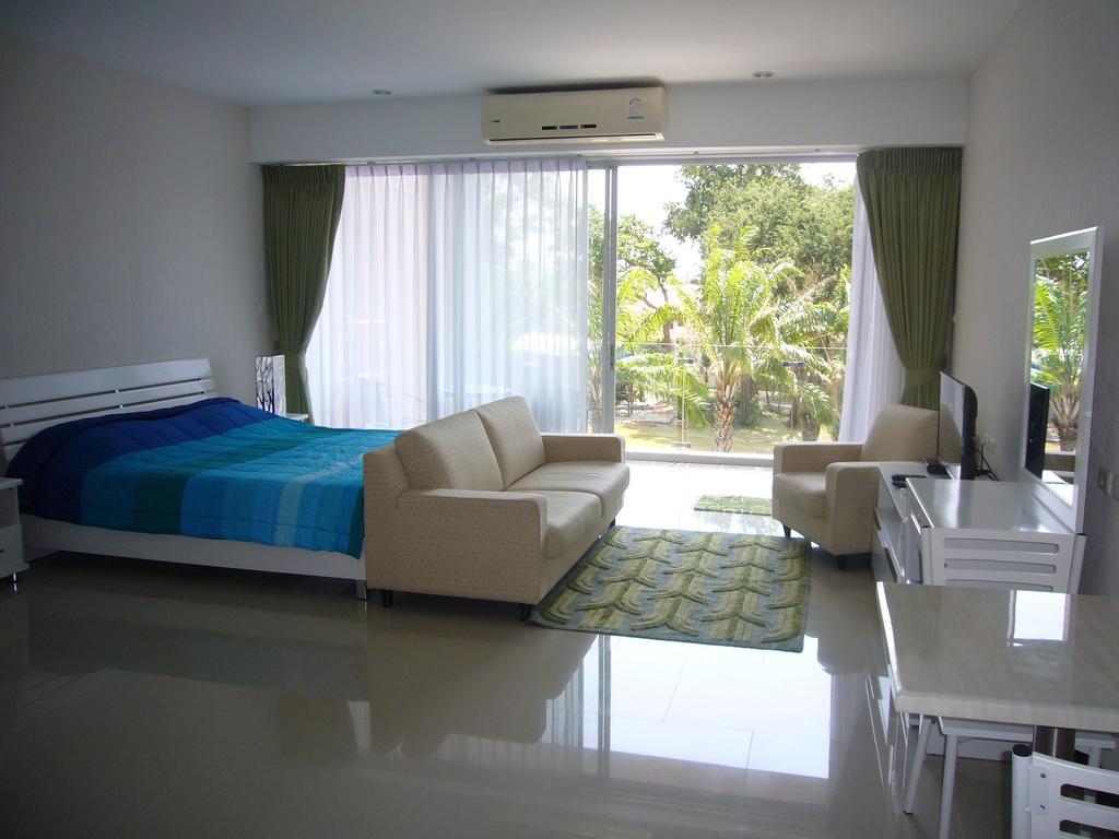 Chic Condominium Unit A303, A306, A307, A308, A406 Karon Екстер'єр фото